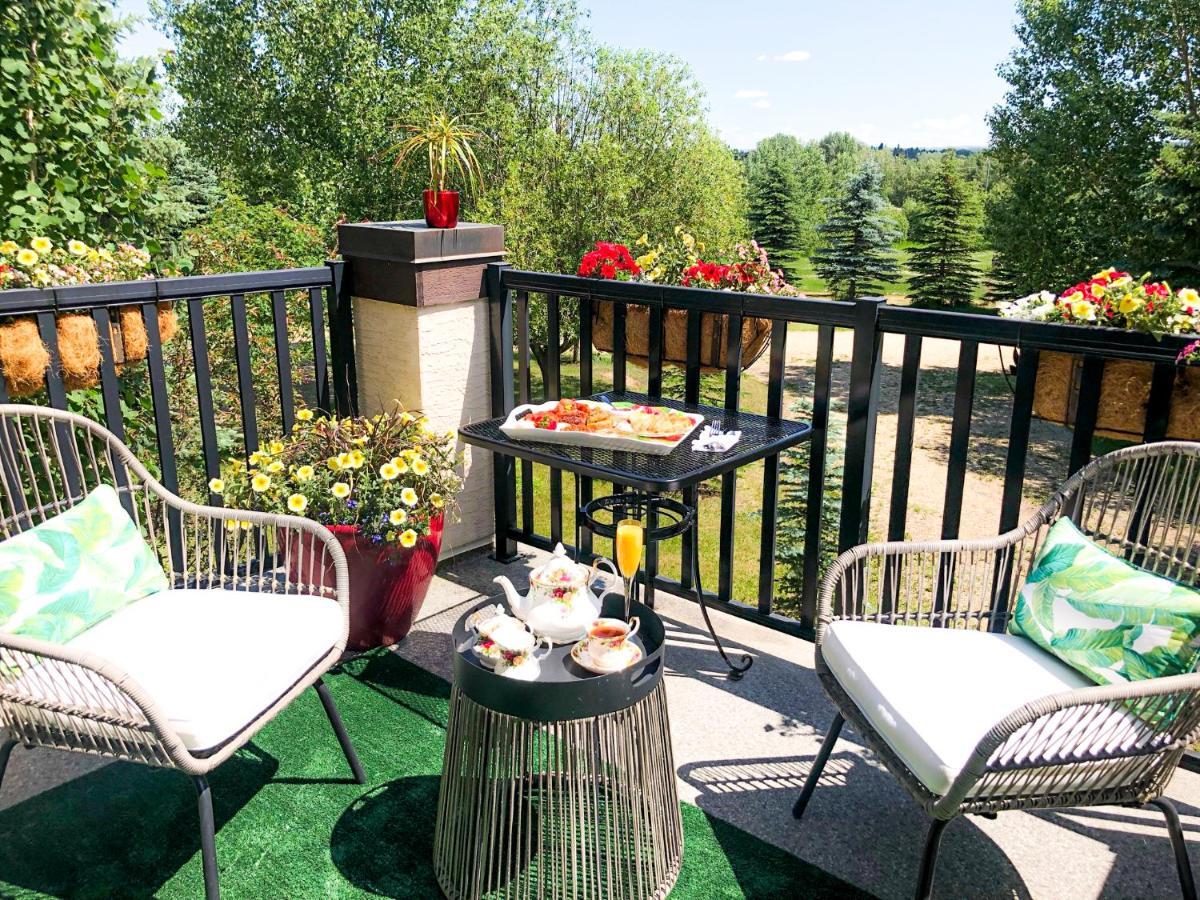 Wolf Creek Bed And Breakfast Ponoka Exterior photo